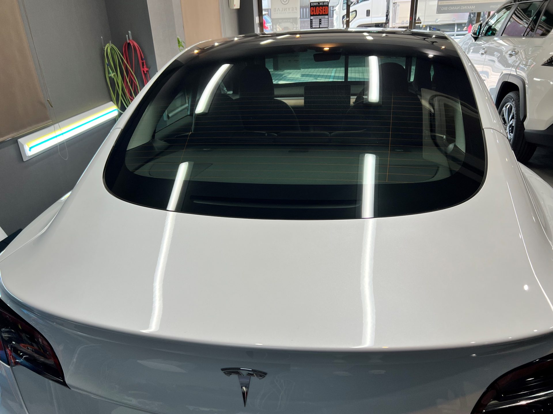 tesla モデル3 カーフィルム施工前　リア